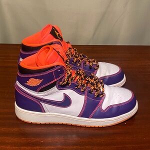 Nike Air Jordan 1 Retro High Tasmanian Devil size 5Y